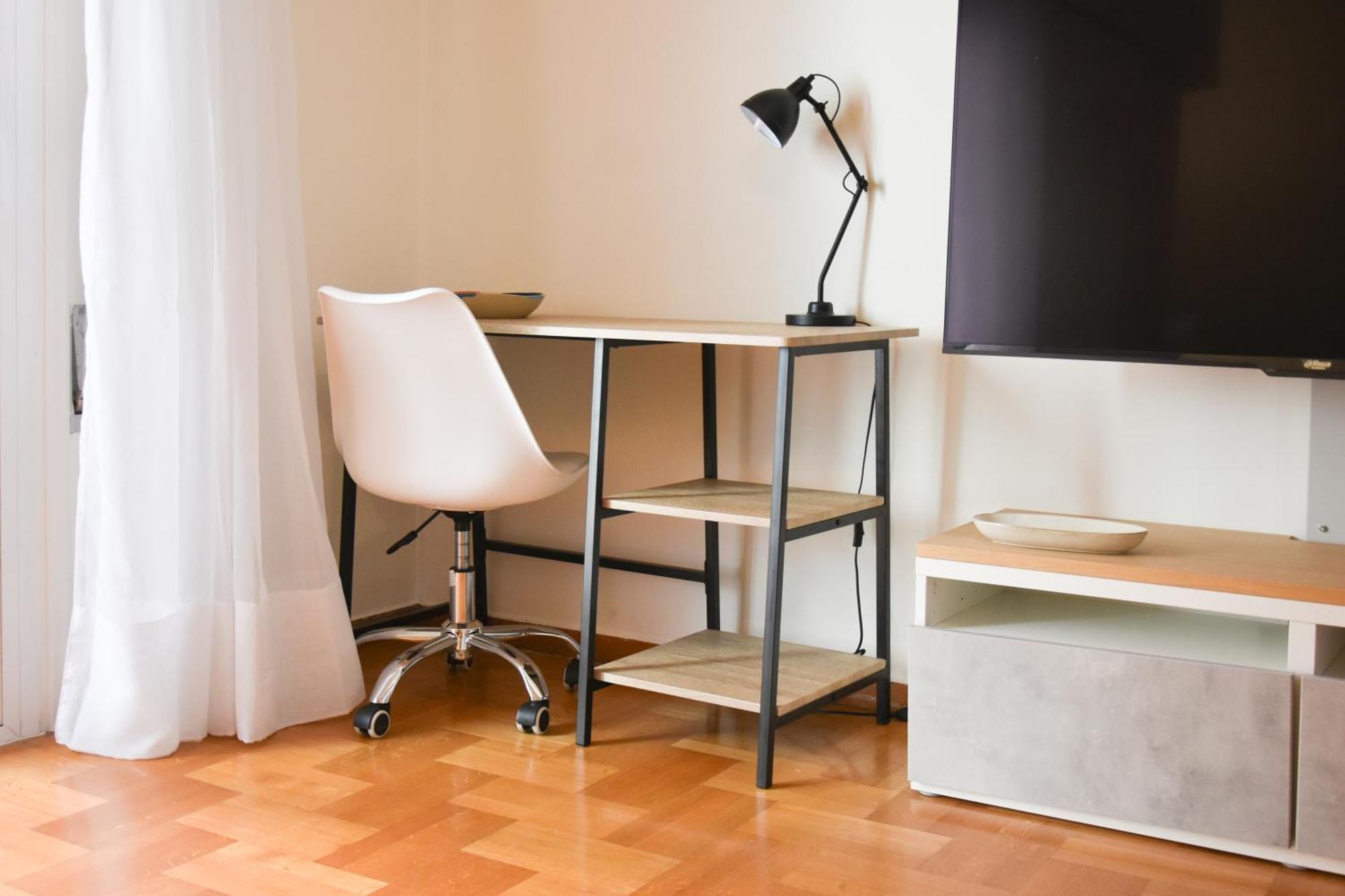 Spacious Modern Apartment In Pagkrati Atene Esterno foto